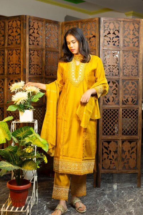 Yoke design cotton Pakistani suit